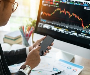 Trading : quelles stratégies adopter dans le contexte actuel ?