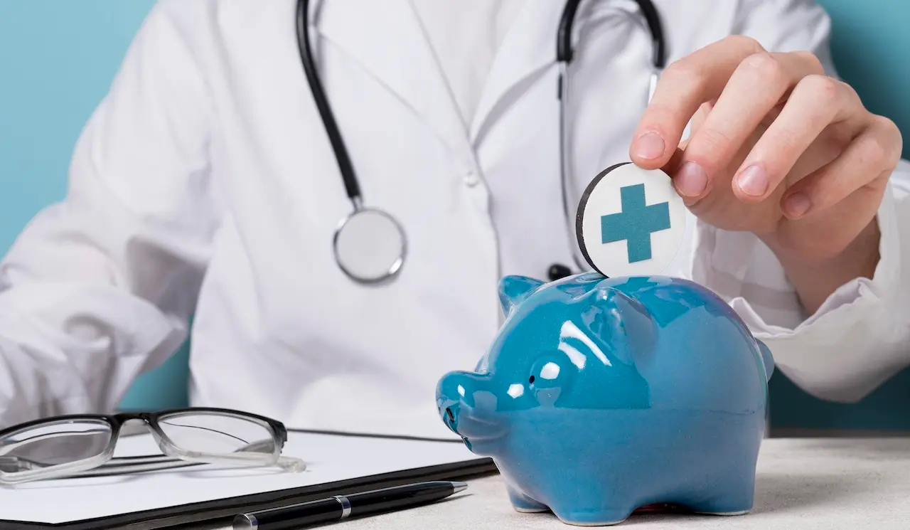 Mutuelle santé et budget personnel : comment optimiser ses dépenses sans sacrifier sa couverture ?