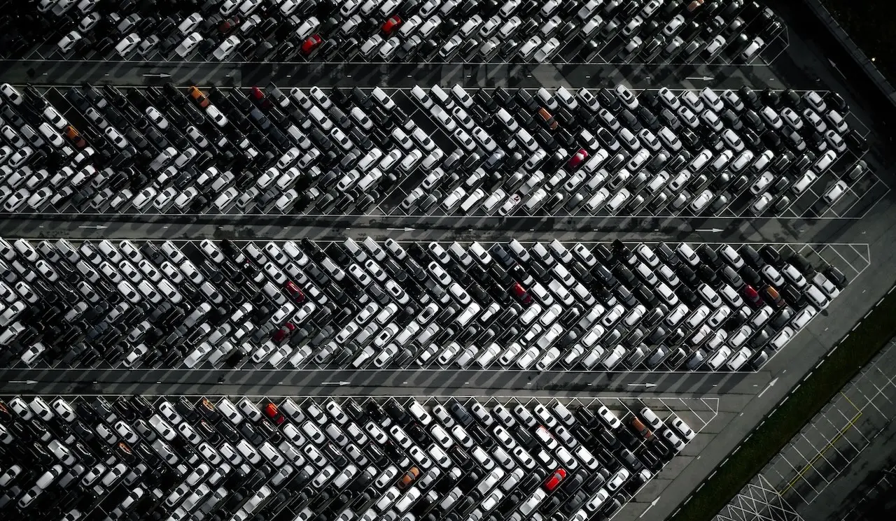 Faut-il encore investir dans le secteur automobile européen ?